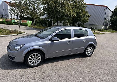 Opel Astra 1.6 Edition