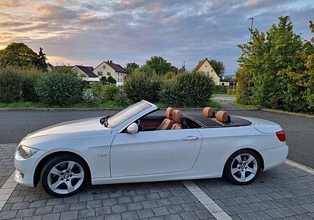 BMW 325d 325 Cabrio in traumweiß