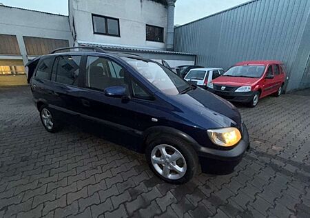 Opel Zafira Selection Executive 7 Sitze TÜV 10.2026