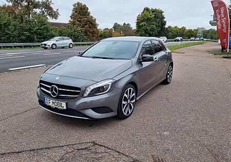 Mercedes-Benz A 220 CDI Urban; AMG-Styling,Bi-Xenon,Navi,Sitzh