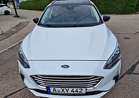 Ford Focus Turnier Cool & Connect
