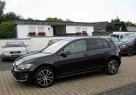 VW Golf Volkswagen 1.6 TDI BlueMotion Allstar , Navi, Xenon, 1.Hand