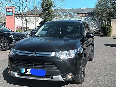 Mitsubishi Outlander 2.0 4WD Invite 7 Sitzender