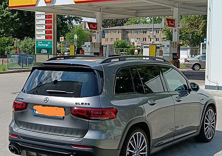 Mercedes-Benz GLB 35 AMG 4Matic Speedshift DCT 8GHUD BURMESTER PANO usw