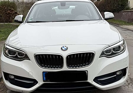 BMW 220d 220 Coupe Aut.Sport Line