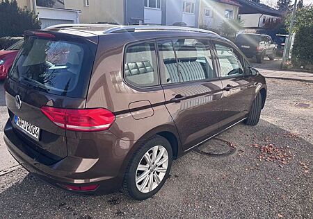 VW Touran Volkswagen 1.2 TSI (BlueMotion Technology) Comfortline