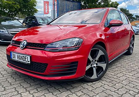 VW Golf Volkswagen VII Lim. GTI BMT