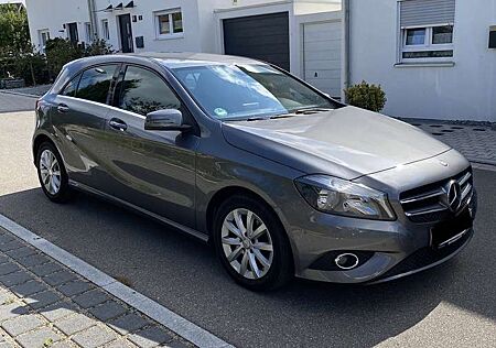 Mercedes-Benz A 180 BlueEfficiency Edition Lifestyle