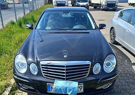Mercedes-Benz E 200 Kompressor Automatik Elegance