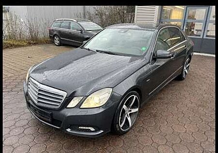 Mercedes-Benz E 300 CDI DPF BlueEFFICIENCY 7G-TRONIC Avantgarde