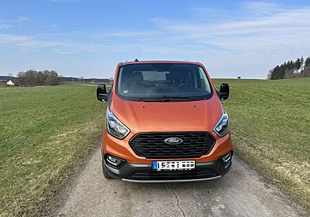 Ford Tourneo Custom 320 L1H1 VA Autm. Active