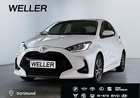 Toyota Yaris 1.5 Team D *CarPlay*Kamera*SHZ*SmartKey*BT*