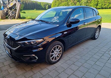 Fiat Tipo 1.4 T-Jet Lounge