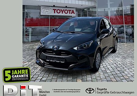 Toyota Yaris 1.5 Comfort FLA ACC SpurH KAM KlimaA Navi