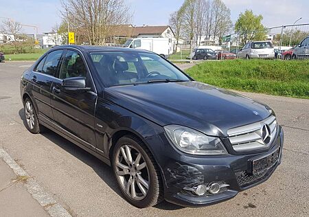 Mercedes-Benz C 250 CDI DPF (BlueEFFICIENCY)