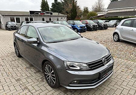 VW Jetta Volkswagen VI BMT DSG-XENON-NAVI-KAM-PDC-MFL-TEMPO