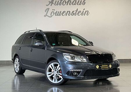 Skoda Octavia Combi RS*NAVI*PDC*SHZ*TEMP*BT