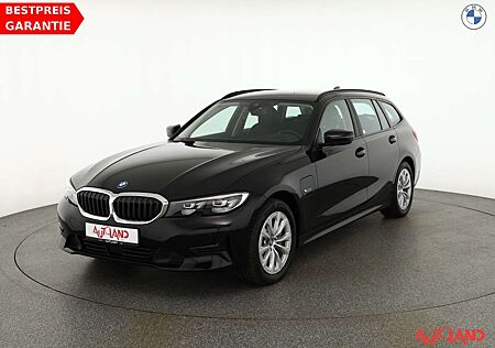 BMW 330e 330 Touring xDrive LED Navi Leder ACC Head up