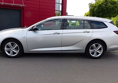 Opel Insignia B ST Business Aut. LED, 1.Hand