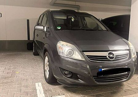 Opel Zafira 2.2 AutomatikCosmo