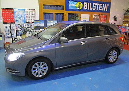 Mercedes-Benz B 180 (BlueEFFICIENCY)
