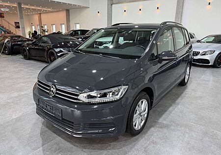 VW Touran Volkswagen Highline 1.5 TSI*LED*Kamera*AHK*Standheiz