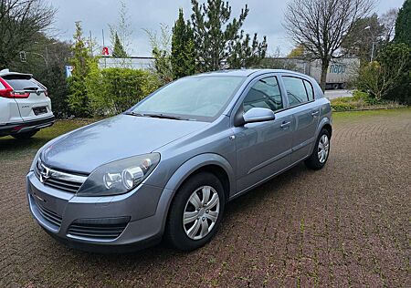 Opel Astra Edition TOP GEPFLEGT WENIG KILOMETER