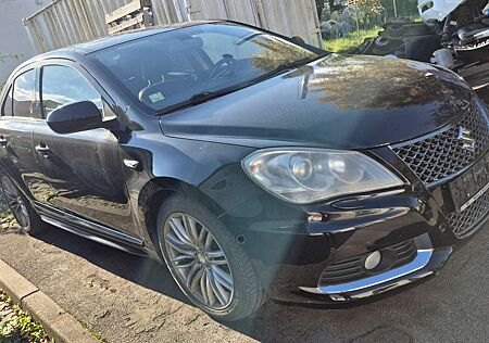 Suzuki Kizashi 2.4 4x4 CVT Sport