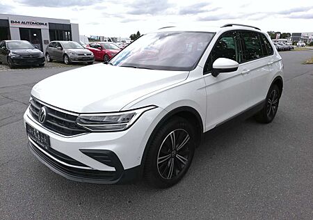 VW Tiguan Volkswagen DSG *NAVI*LED*Kamera*AHK*AsisstentPaket*18"Alus*