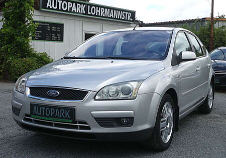Ford Focus Lim. Ghia*Klima*1.Hand*SH-gepfl*Nr.11