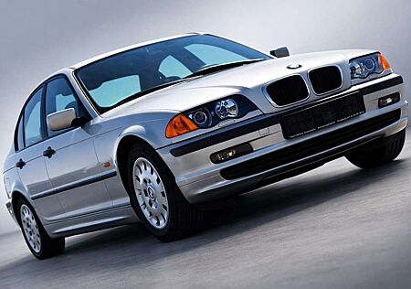 BMW 316 1.Hand. Xenon. Sitzheizung. Klimaautomatik!