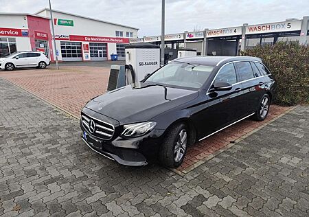 Mercedes-Benz E 200 d T 9G-TRONIC Avantgarde