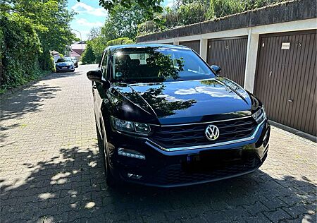 VW T-Roc Volkswagen 1.0 TSI