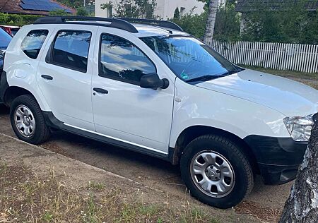 Dacia Duster 1.6 16V 4x2 Essentiel