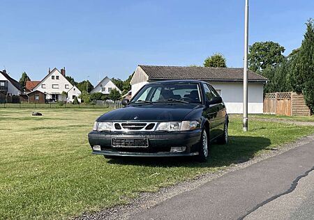 Saab 9-3 2.0i