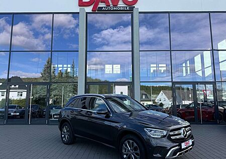 Mercedes-Benz GLC 300 de 4Matic AMG line/Panorama/Burmester