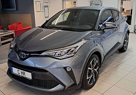 Toyota C-HR Hybrid 2.0 Hybrid Team Deutschland
