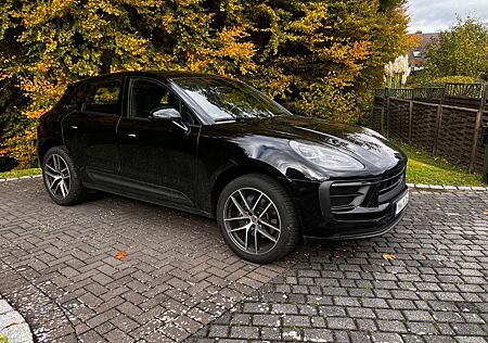Porsche Macan 2022 "Facelift" Approved 03/26