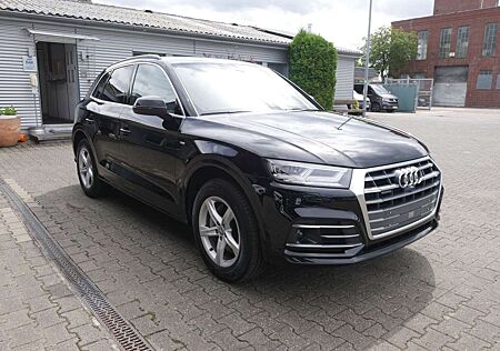 Audi Q5 50TFSI e quattro Technology Selection ACC LED