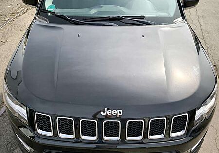 Jeep Compass 2.0 MultiJet Active Drive Automatik Business Line