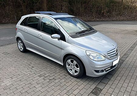 Mercedes-Benz B 150 B-Klasse -Klima - Lamellendach - Rentnerfahrzeug -