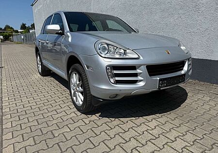 Porsche Cayenne /Facelift/AHK/CAM/SCHIEBEDACH/8xAlu