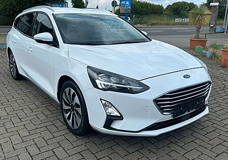Ford Focus Turnier *Automatik*