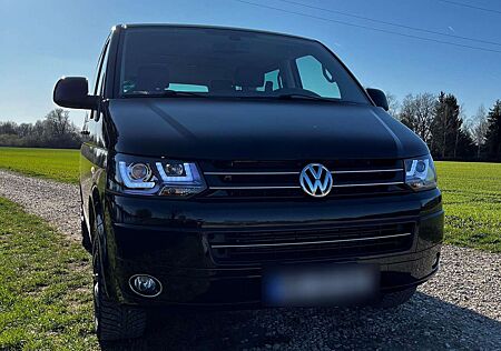 VW T5 Multivan Volkswagen Transporter T5 TDI (BiTDI) DSG Highline