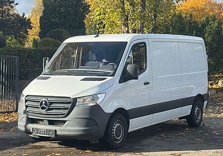 Mercedes-Benz Sprinter gebraucht kaufen Mercedes-Benz Sprinter III Kasten FWD 211/214 CDI FWD L2