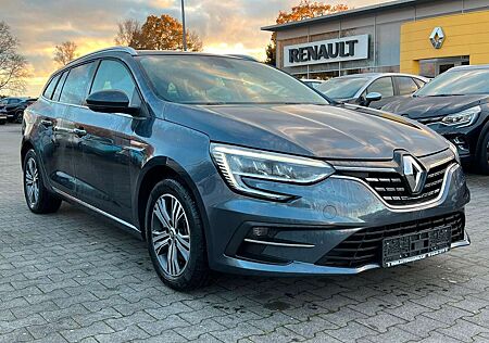 Renault Megane Grandtour INTENS E-TECH Plug In Hybrid