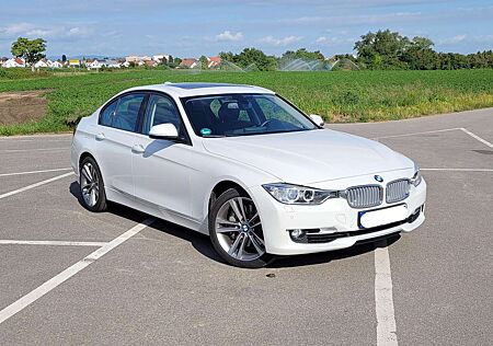 BMW 335i 335 3er xDrive Aut. Modern Line