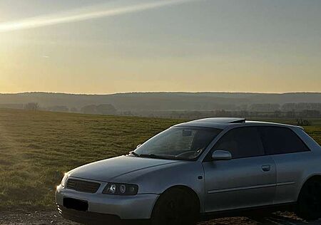 Audi A3 1.8 T quattro Attraction