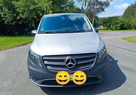 Mercedes-Benz Vito 111 CDI Kompakt Mixto