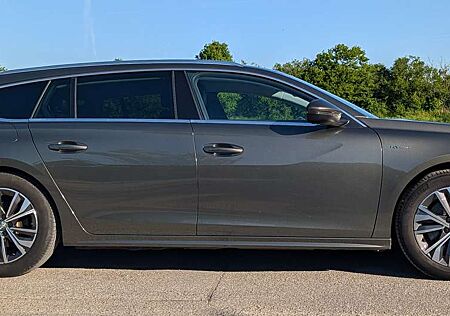 Peugeot 508 SW Hybrid 225 e-EAT8 Allure